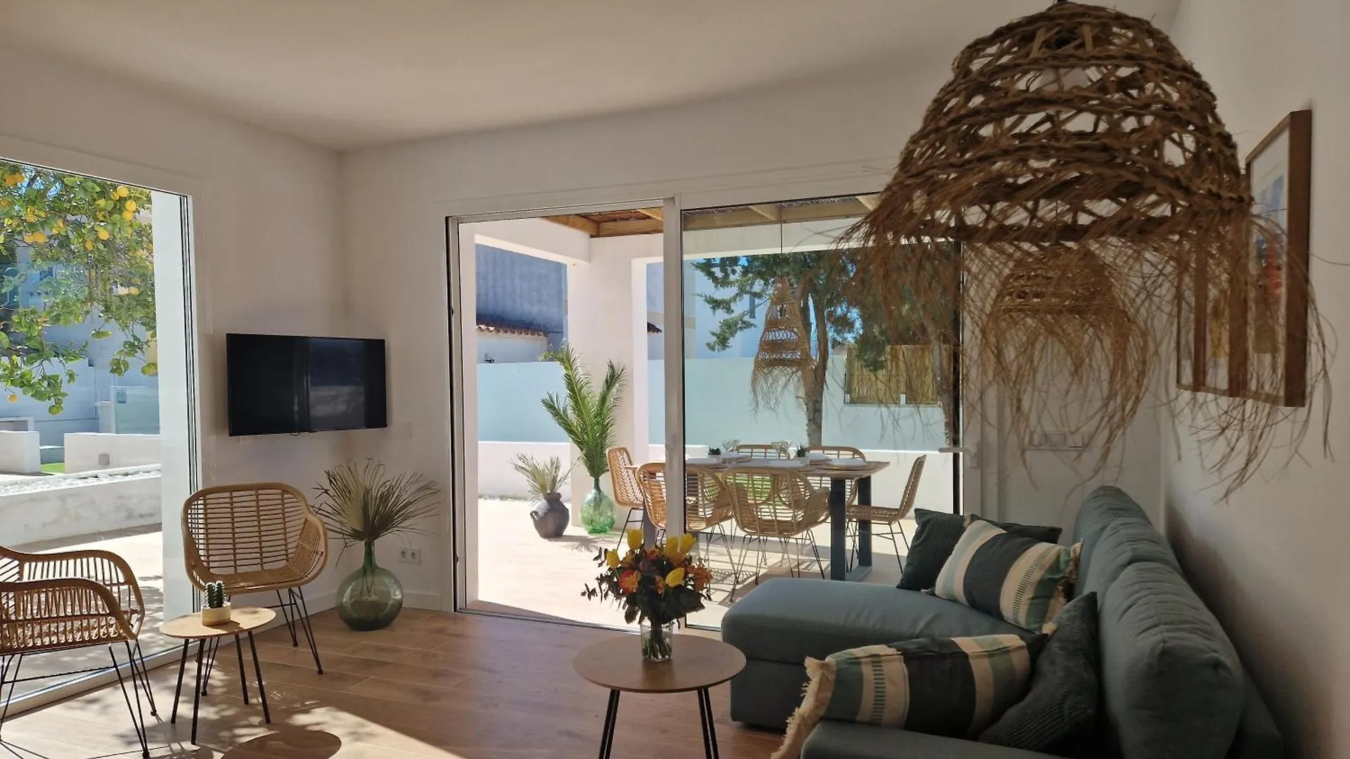 アパート Apartament Gorgot 6P D Con Terraza Y Piscina Comunitaria Cerca De La Playa エンプリアブラバ スペイン