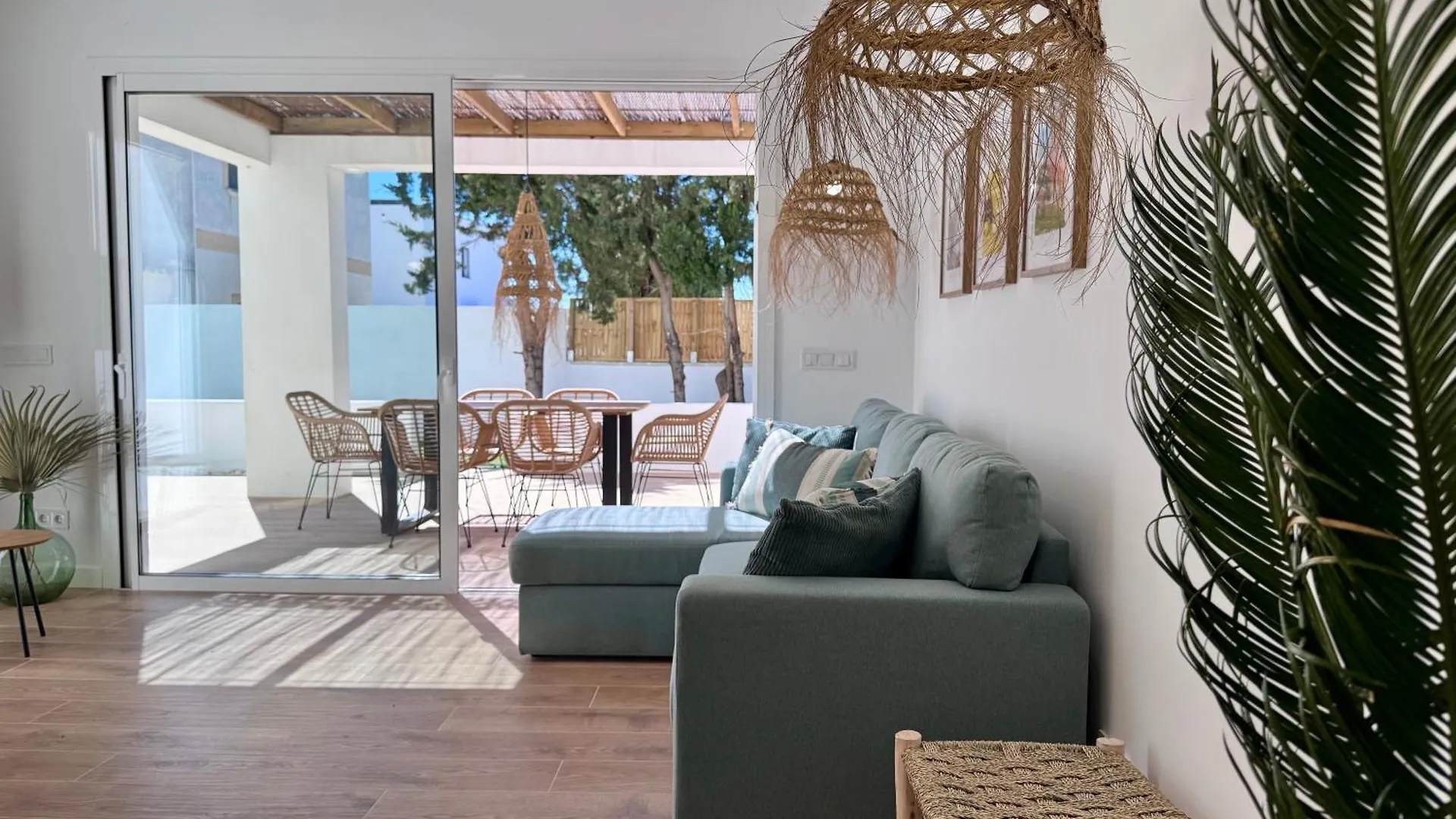 Apartament Gorgot 6P D Con Terraza Y Piscina Comunitaria Cerca De La Playa エンプリアブラバ スペイン